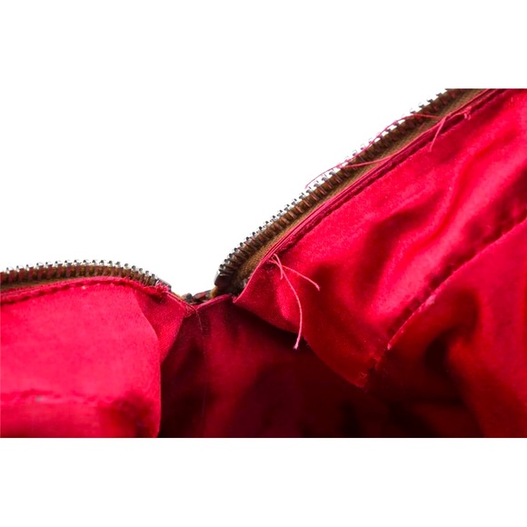 Prada Tessuto Shoulder Bag - Dust Bag & Lock/Key Included - Picture 8 of 16